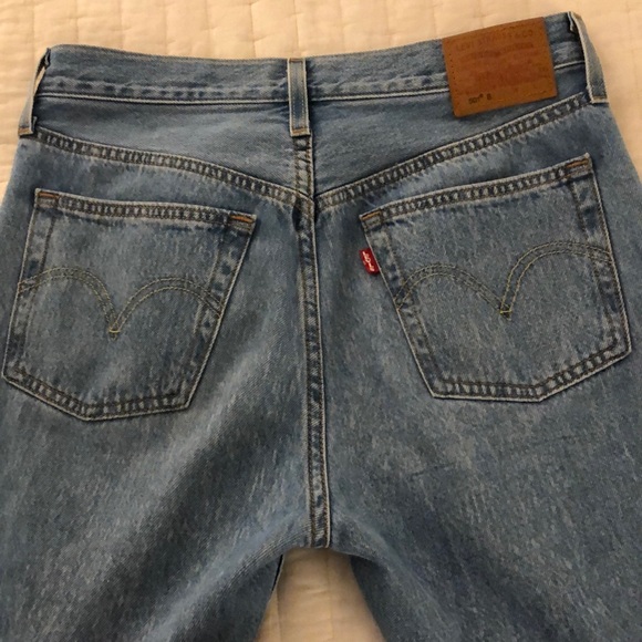 Levi’s 501 Skinny “Sansome Rain” - Like New - Picture 4 of 7